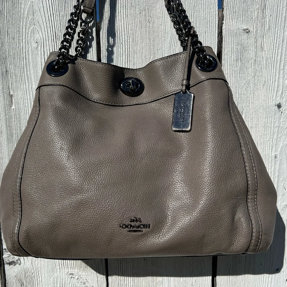 Coach Turnlock Edie Shoulder Bag - J1581-36855 - Picture 9 of 16